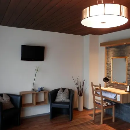 Dahoam By Sarina - & ホテル 3*