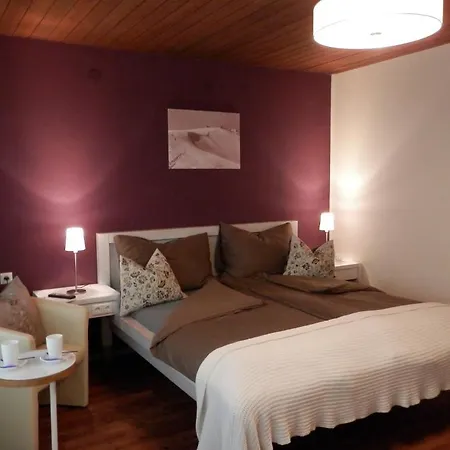 Hotel Dahoam By Sarina - &